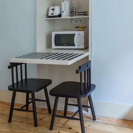 Victoria Apartment *