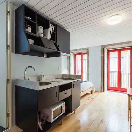 Victoria Apartment